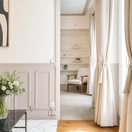 Eiffel Tower - Premium With Lift For 4 * Parigi