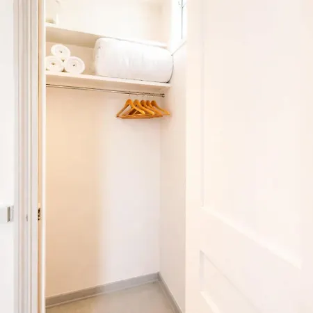 Eiffel Tower - Premium With Lift For 4 * Parigi